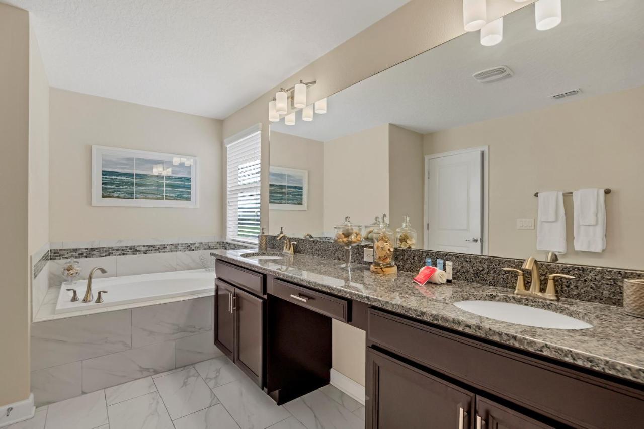 Lakeview Home W Private Pool Free Water Park Kissimmee Eksteriør bilde